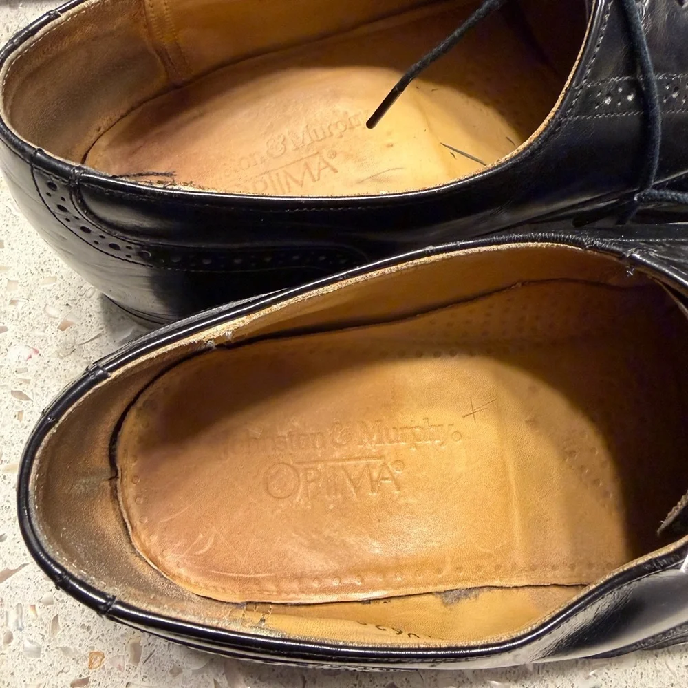 Johnston & Murphy Classic Black Oxfords 9.5